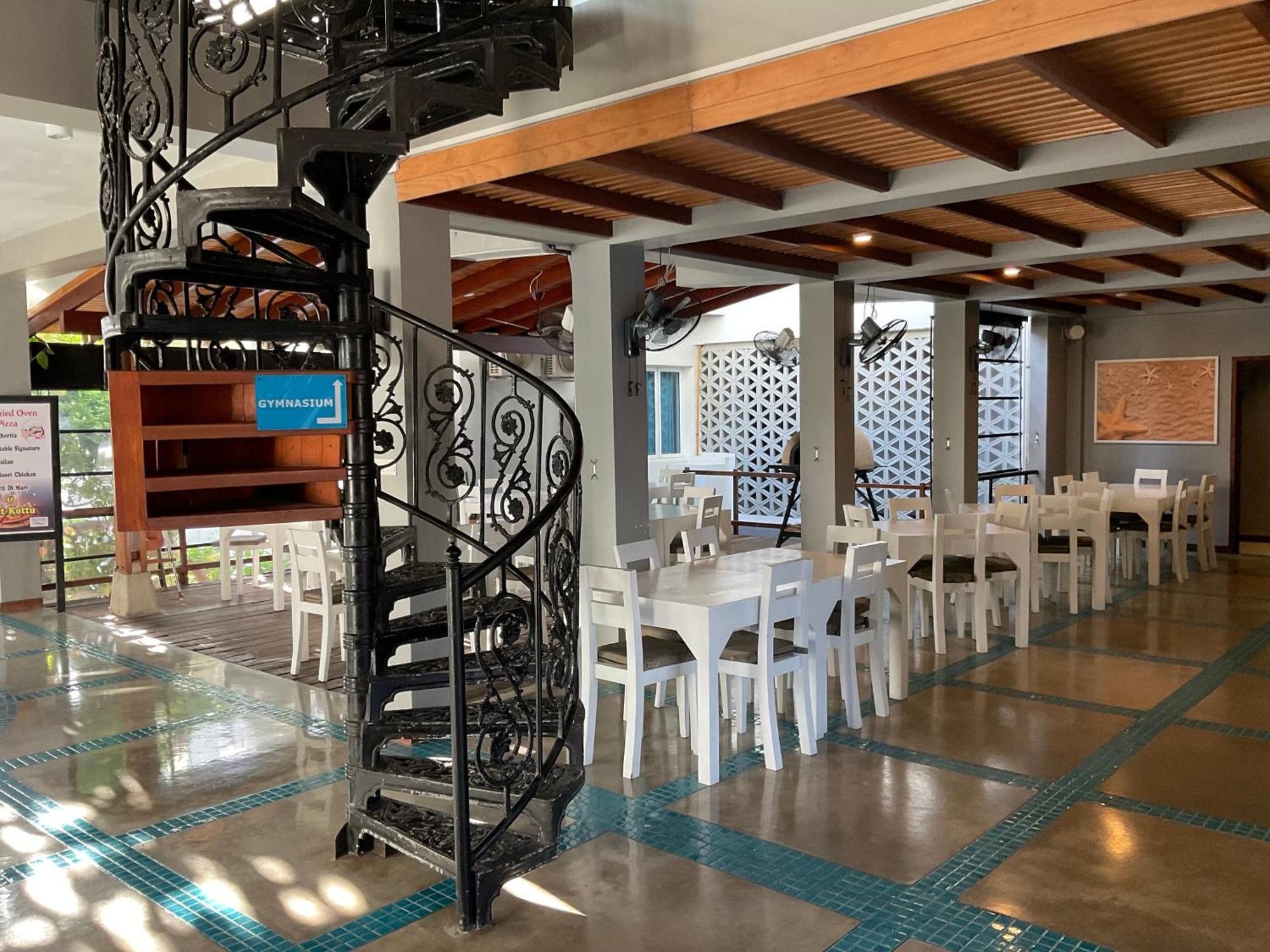 Beach Bliss Trincomalee Exterior photo